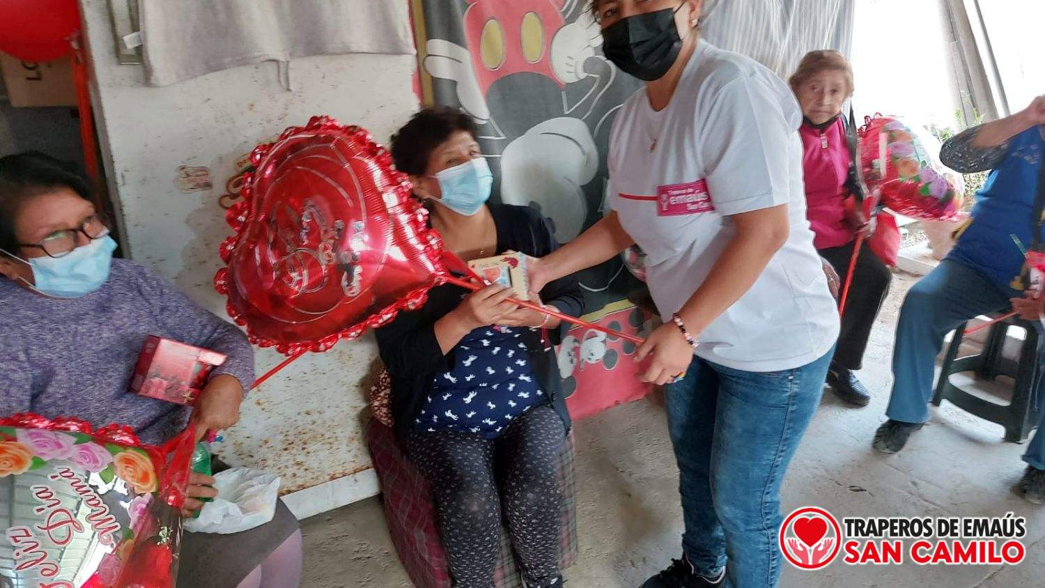 Guía Completa sobre Ayuda con Donaciones: Donar y Recibir