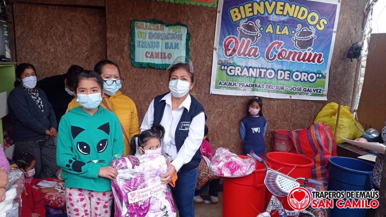 Guía Completa para Donar Ropa y Juguetes: ¡Ayuda y Despeja tu Hogar!