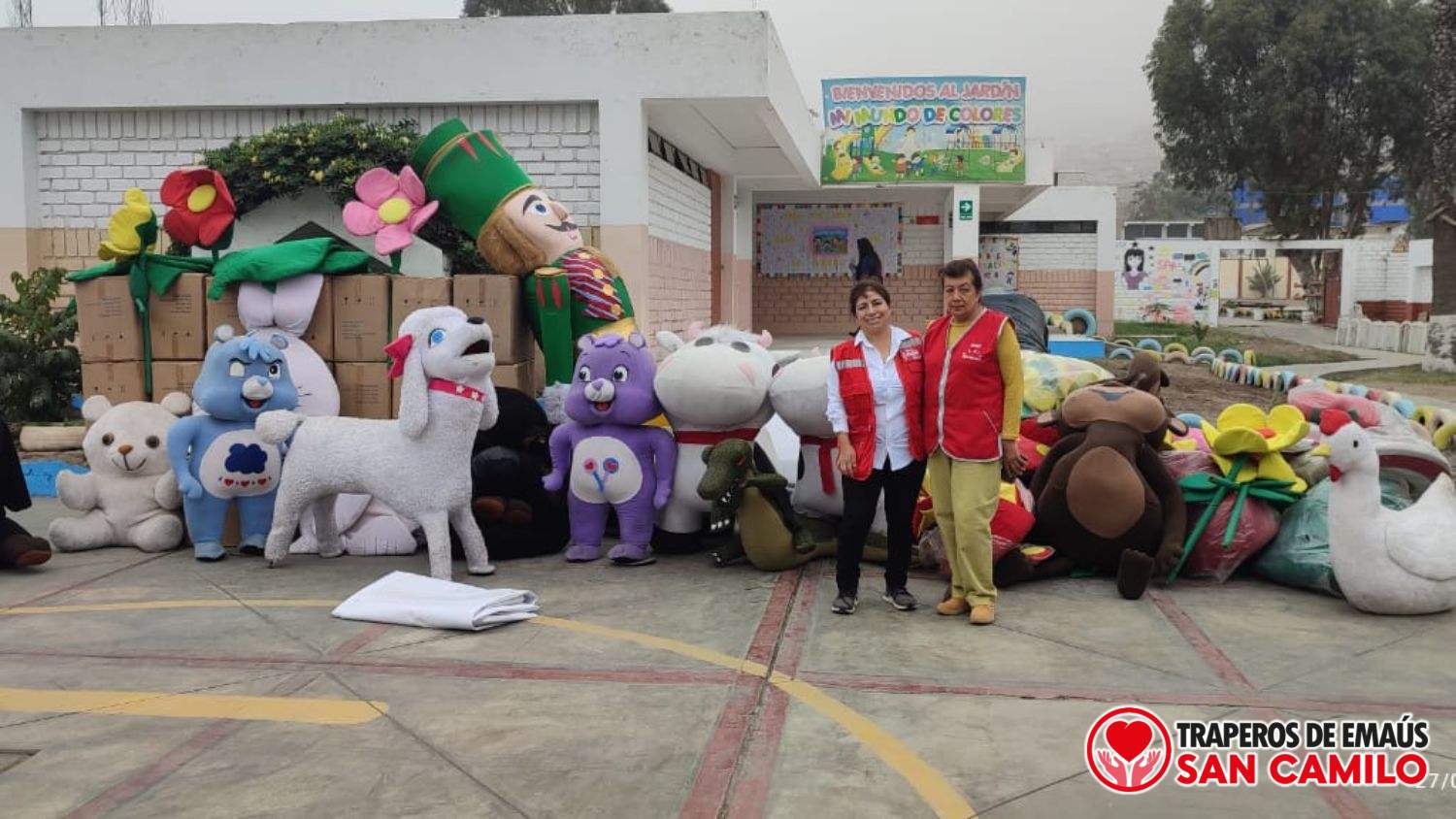 Traperos de Emaús: Guía Completa de Contacto y Colaboración