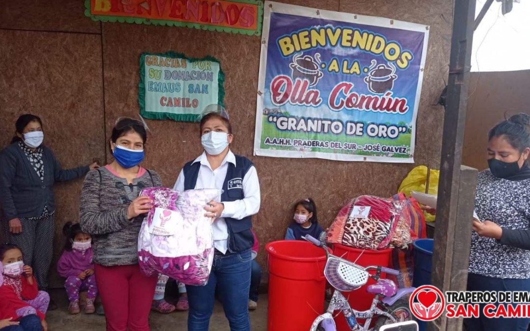 ¡Dona tu ropa y ayuda a cambiar el mundo!